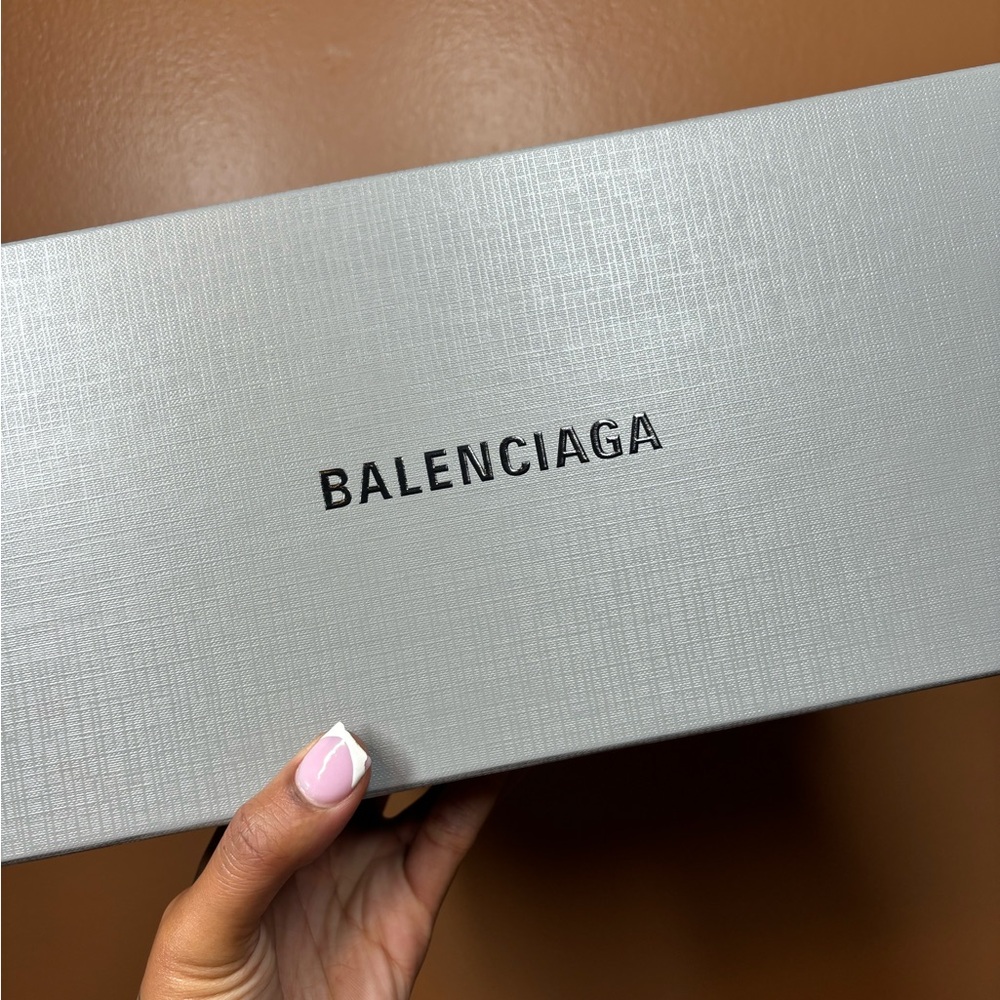 Balenciaga WOMEN'S POOL SLIDE SANDAL IN PINK - Picture 3 of 7